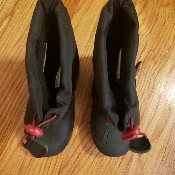 Boots - Picture 2 of 6